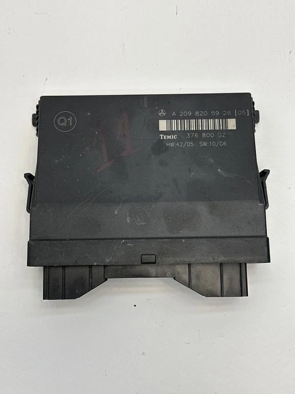 Centralina comfort di bordo Mercedes CLK A209 C209 2006 - Immagine 1 di 3