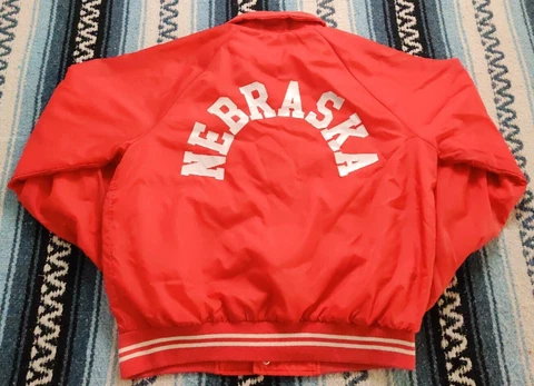 Vintage 80s Nebraska Cornhuskers Red Satin Jacket Men's Size Large Retro Classic Cover