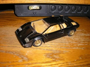 Vintage 1/24 Revell Lamborghini Countach Black MISSING PARTS Free SHIPPING - Picture 1 of 5
