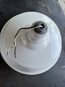 Vintage 1940's SMOOT HOLMAN 16"  Diameter Barn Porcelain light Fixture - Picture 1 of 5