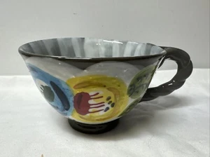 ANTHROPOLOGIE Blumensockel mit gedrehtem Henkelbecher Kaffeetasse Teetasse - Bild 1 von 9