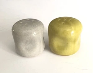 Set shaker sale e pepe vintage Russel Wright Steubenville moderno americano - Foto 1 di 8