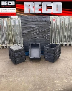 5 x USED TOTE BOX / ATTACHED LID CONTAINER / CRATE 600x400x300mm VGC 56L - Picture 1 of 3