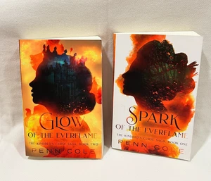 Spark And Glow of the Everflame: the Kindred's Curse Saga, Book One And Two - Imagen 1 de 4