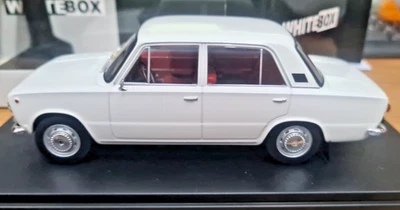 Fiat 124 Bianca - Scala 1:24 WhiteBox WBX124230 - Immagine 1 di 4