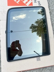 1988-1998 Chevrolet C1500 (GMC) RH quarter glass vent window (passenger) OEM - Picture 1 of 5