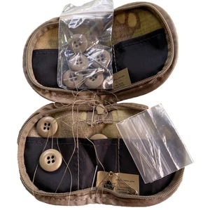 US Army Uniform Raine Combat Sewing Kit Buttons Needles Pin Woodland Camo Lot 2 - Picture 1 of 8