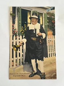 Unused Linen Postcard Town Crier Pilgrim Provincetown Cape Cod Massachusetts - Picture 1 of 3