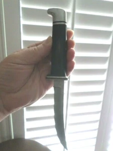 Buck Knife 118 USA Steel Blade Phenolic Handle ~ Black Leather Sheath 1972-1986 - Picture 1 of 12
