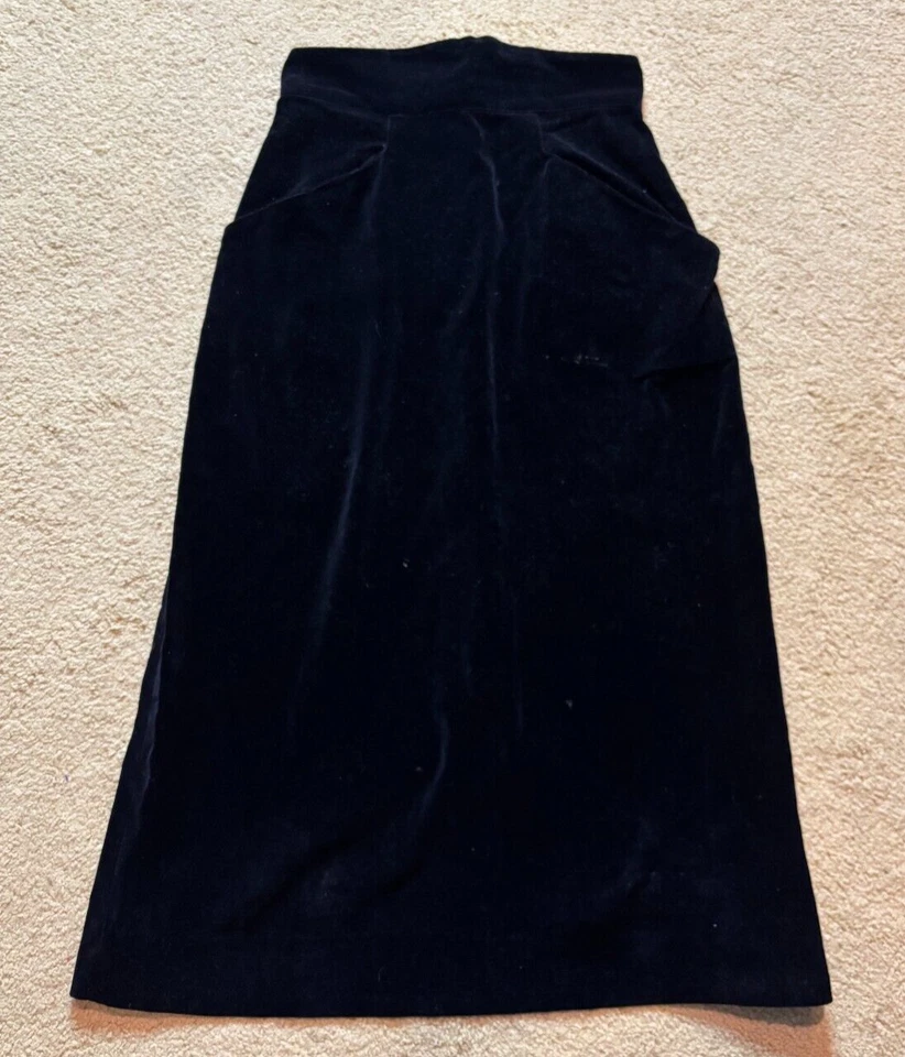 Vintage Mid-Century 1960s - 1970s Black Velvet Formal Midi Maxi Long Skirt XS/S - Image 1 of 4