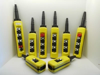 CRANE HOIST CHAIN LIFT CONTROL STATION PENDANT PUSH BUTTON EMERGENCEY SWITCH AC - Image 1 of 3