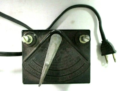 Transformador Lionel Tipo 1025 120 Voltios 60 45 Vatios Ciclo Voltaje Secundario 8-15V Foto 1 de 4