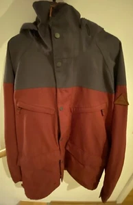 Burton Snowboardjacke / Skijacke Größe S neuwertig - Bild 1 von 10