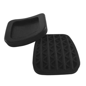 2Pcs Black Clutch Or Brake Pedal Pad Rubber Cover For Astra H MK5 OEM 90498309 C - Picture 1 of 9
