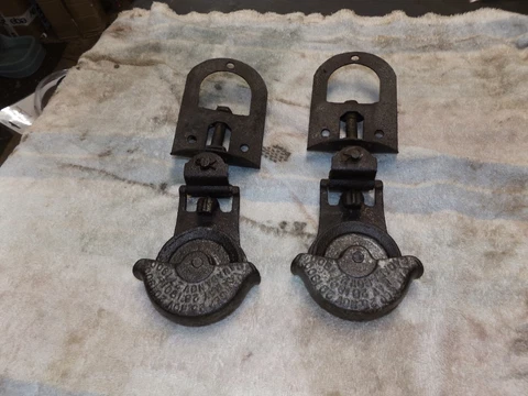 2 Myers Ashland Barn Door Rollers Brackets Cast Iron Farm Antique B Cover