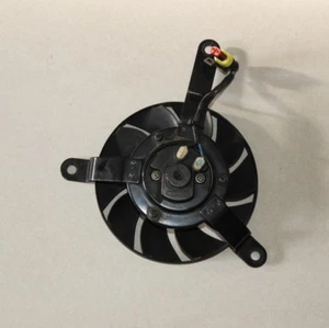 Ducati 848 Electro Ventilateur de Radiateur droite / Right Radiator fan - Picture 1 of 1