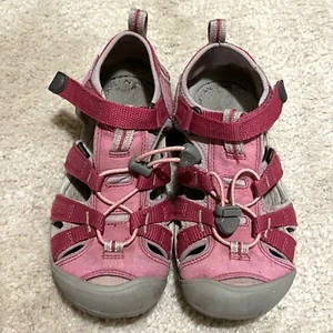Keen Girls Pink Waterproof Outdoor Hiking Shoes, Size 1 - Picture 1 of 5