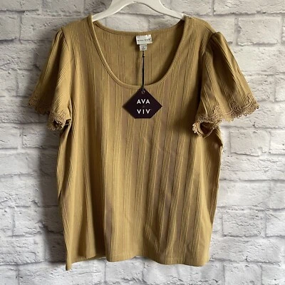 CAMISETA NUEVA CON ETIQUETAS AVA & VIV RIBETE ENCAJE ACANALADO TALLA GRANDE 1X AMARILLA Foto 1 de 4