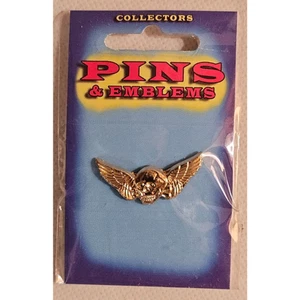 New Skull With Wings Pin - Picture 1 of 2