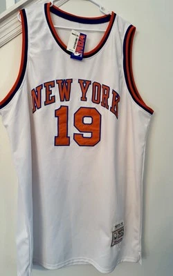 New York Knicks Willis Reed Mitchell & Ness Jersey - 1972-73. New w/ Tag - Image 1 of 4