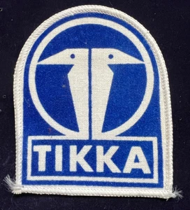 INSIGNIA PARCHE TELA RARA TIKKA - EMPRESA FINLANDESA QUE FABRICA ARMAS DE FUEGO (SAKO COMPRADO) - Imagen 1 de 3