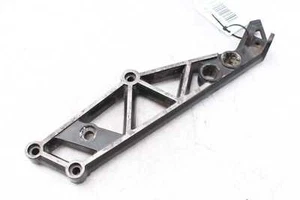 Footrest retaining plate left Kawasaki GPZ 1100 Unitrak KZT10B-B 83-85 - Picture 1 of 4