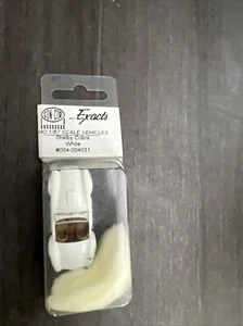 Con-Cor Shelby Cobra White Diecast 1:87 Scale White Factory Sealed 004-004031 - Picture 1 of 4