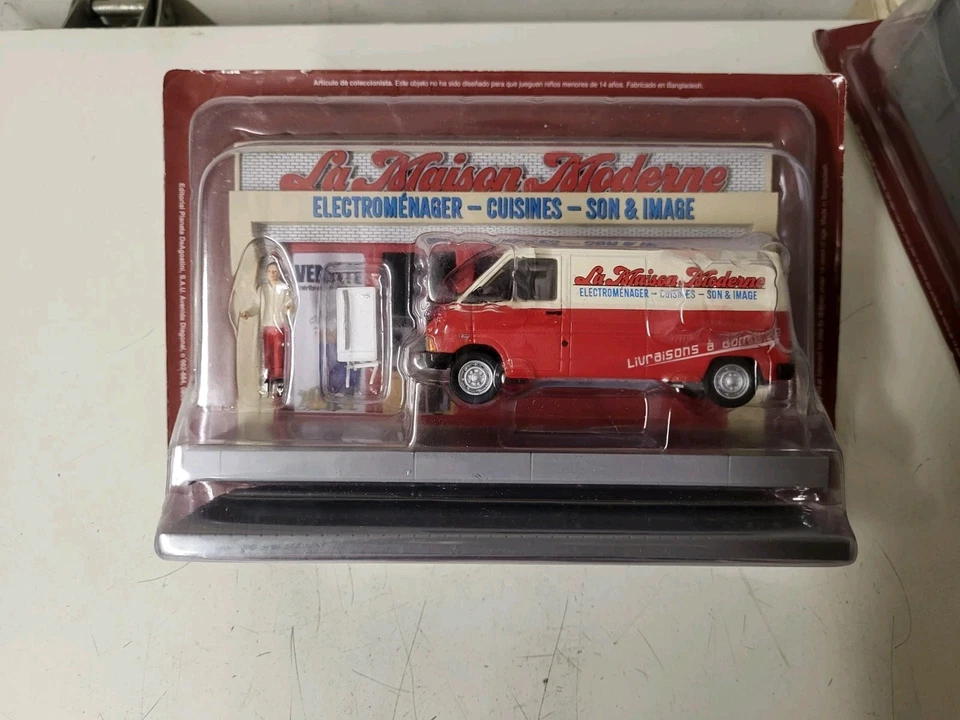 1/43 Renault Trafic & Diorama "Electroménager" Véhicules Utilitaires IXO Altaya - Photo 1/1