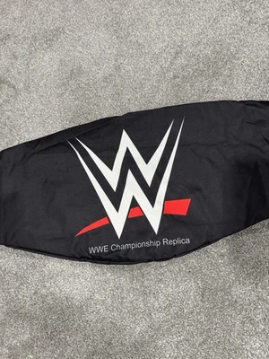Bolso cinturón con logotipo de Wwe Network Foto 1 de 3