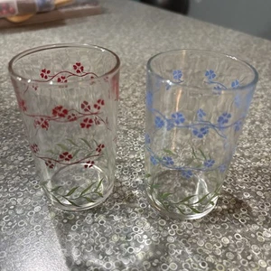 Set of 2 Vintage Swanky Swig Kraft Forget Me Not 3 1/2" Juice Glass Red & Blue - Picture 1 of 4