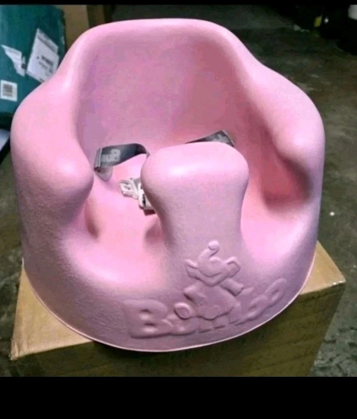 Asiento de piso para bebé Bumbo silla para sentarse con arnés ajustable, rosa Foto 1 de 1