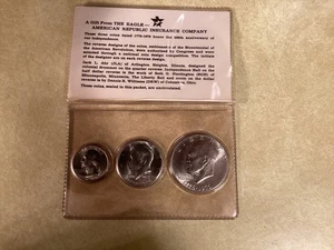 1776-1976 United States Bicentennial Coins 3 Coin Set In Case - Bild 1 von 2
