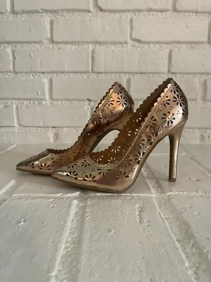 LC LAUREN CONRAD Confettirose 女式细高跟鞋 5 码二手状况完好 — 第 1/4 张图片