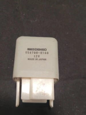 Unidad de relé de potencia Honda Acura Denso OEM 056700-8160 12V Foto 1 de 4