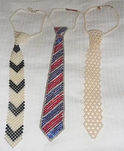 Three vintage ladies fashion ties - Picture 1 of 2