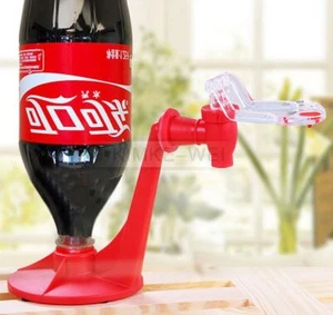 2L Cola Trinkwasser Fizz Saver Soda Spender Flasche Getränk Getränkeregal Neu - Bild 1 von 1