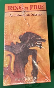 Ring of Fire: An Indonesian Odyssey #1-4 (VHS, 1990, 4-Tape Set)- Factory Sealed - Imagen 1 de 4