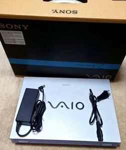 SONY VAIO TypeF FZ VGN-FZ90S Intel Core 2 Duo T7300 SSD 128GB RAM 1GB - Picture 1 of 9