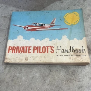 Vintage 1963 Private Pilot's Handbook of Aeronautical Knowledge FAA - Picture 1 of 6