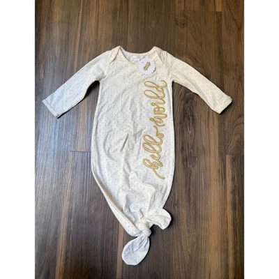 Nuevo con etiquetas Vestido Mudpie Hello World Talla 0-3M Dorado Crema Foto 1 de 3