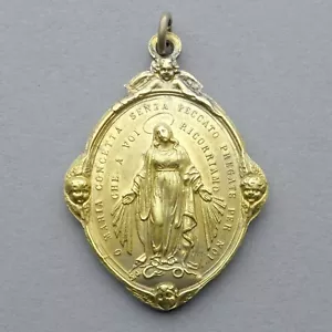 Ciondolo grande religioso antico. Santa Vergine Maria. Cherubino. Medaglia miracolosa, - Foto 1 di 5