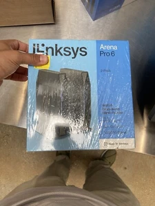 Linksys E8452 300 Mbps 4 Port 1000 Mbps Wireless Router - Picture 1 of 6