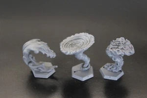 Modelos metálicos vintage de elementos de aire, agua y fuego - Imagen 1 de 2