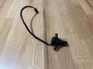 HONDA CBR 929 RR CBR929 RR Fireblade OEM Crank position Speed Sensor (#14) - Picture 1 of 24