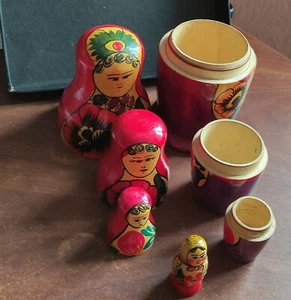 Matreshka matryoshka vinage nesting doll made in USSR - Picture 1 of 6