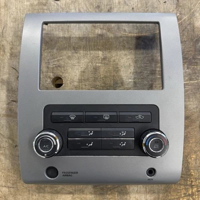 2008-2012 Nissan Titan Heater A/C Temperature HVAC Climate Control Switch Bezel - Image 1 of 4
