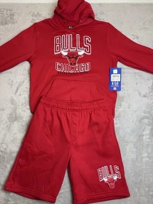 芝加哥公牛队青少年连帽衫和短裤套装-官方 NBA 儿童红色套装 — 第 1/4 张图片