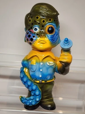 Ophelia Toys x @jt2065 ¡Sucker! "trucha" personalizado 1 de 2 personalizado vinilo suave de lujo 8" Foto 1 de 4