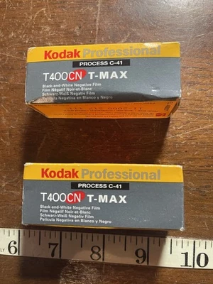 Kodak T400CN Professional T-MAX Black And White Film 2 Rolls Expired 10/2000 - Image 1 of 4