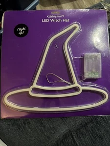 Ferienhaus Halloween LED Leuchtreklame Hexenhut Licht Wanddeko Nachtlicht - Bild 1 von 4